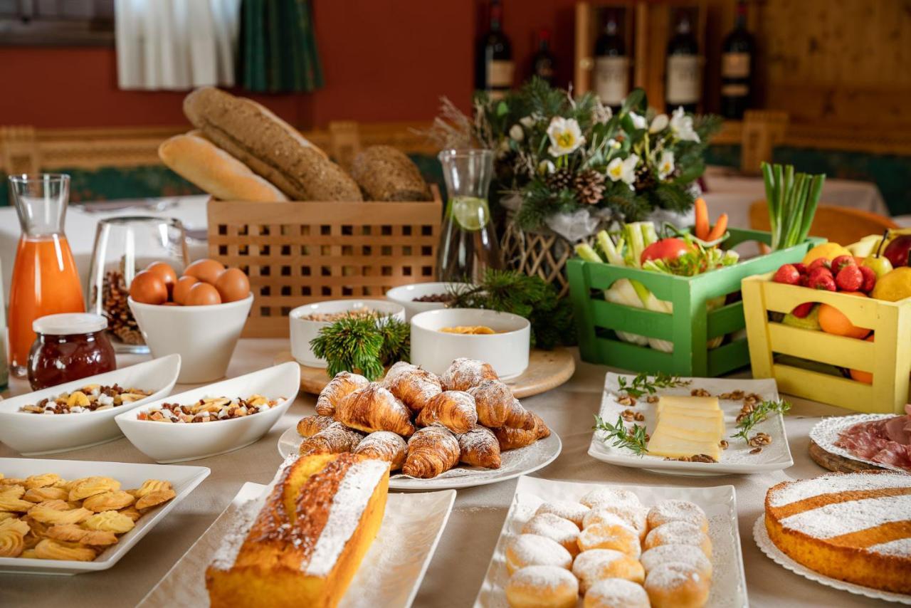 Hotel Cristallo Бормио Екстериор снимка