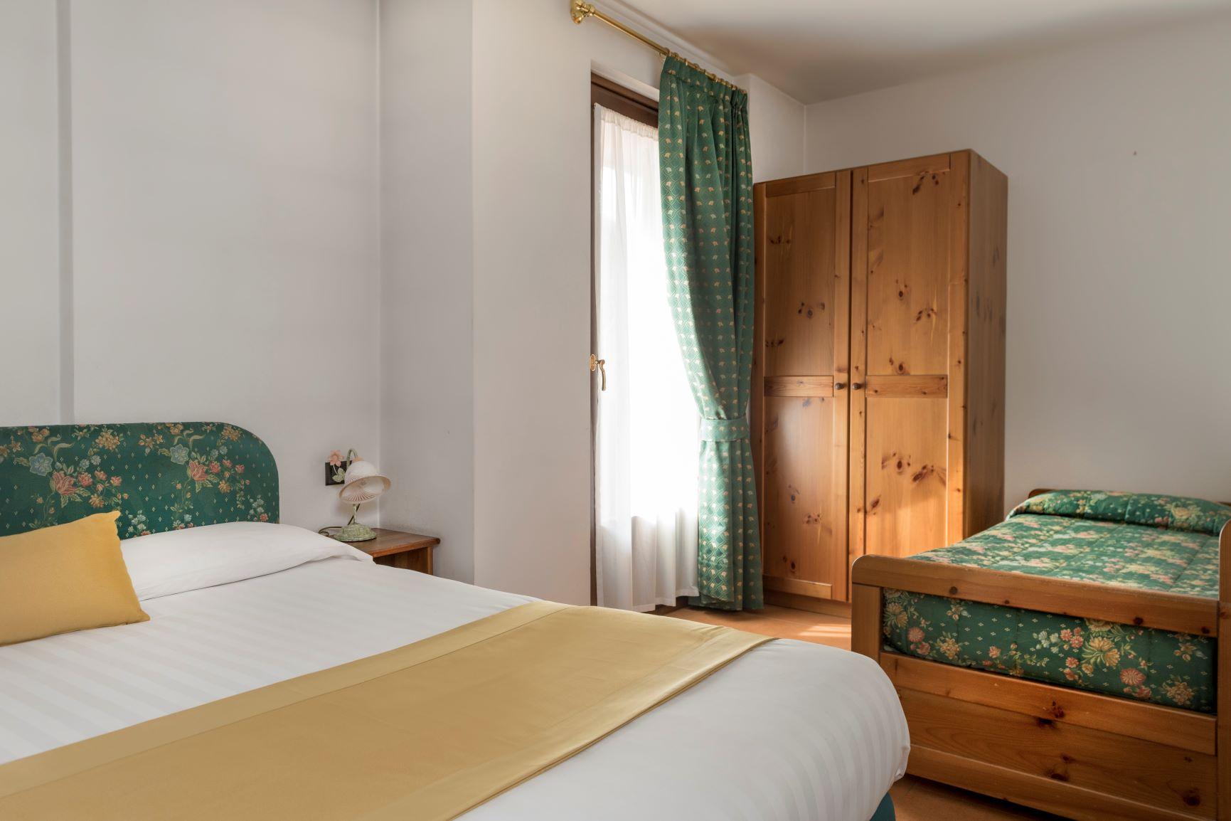 Hotel Cristallo Бормио Екстериор снимка