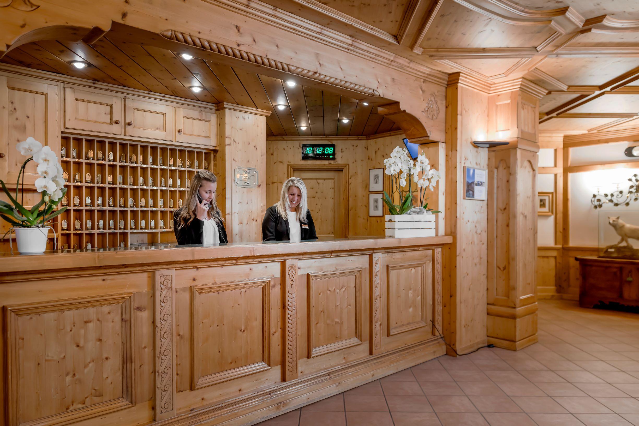 Hotel Cristallo Бормио Екстериор снимка