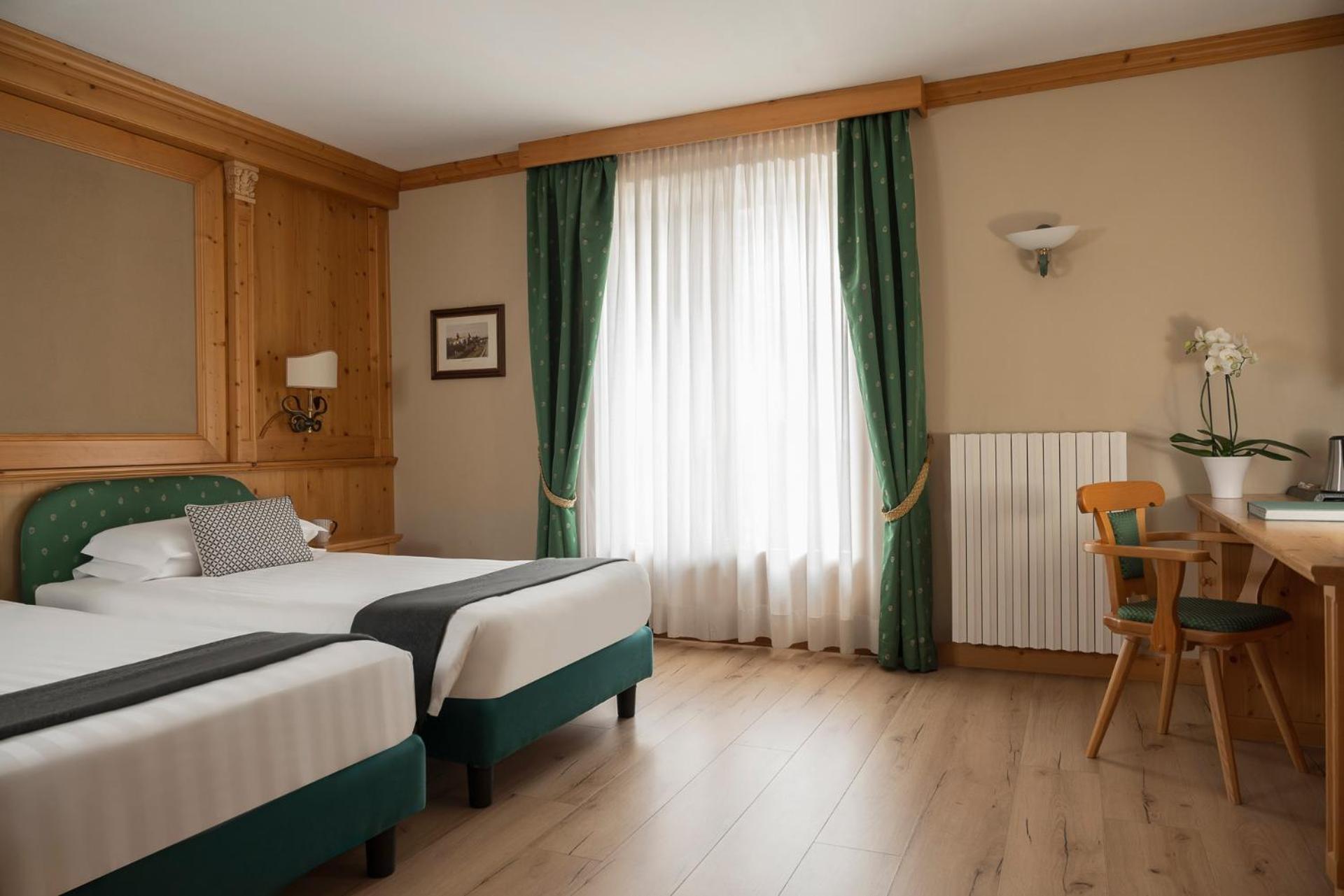 Hotel Cristallo Бормио Екстериор снимка