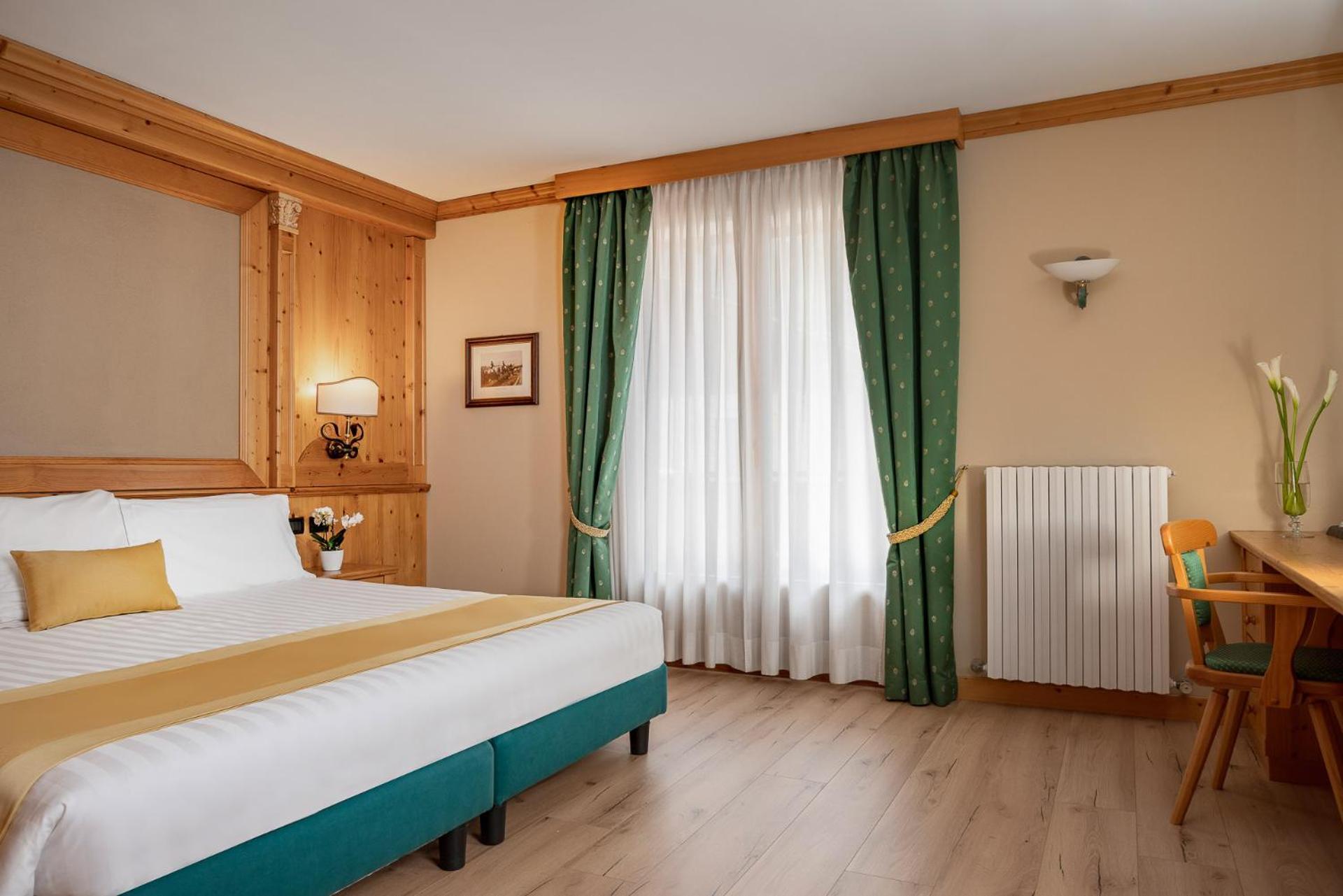 Hotel Cristallo Бормио Екстериор снимка