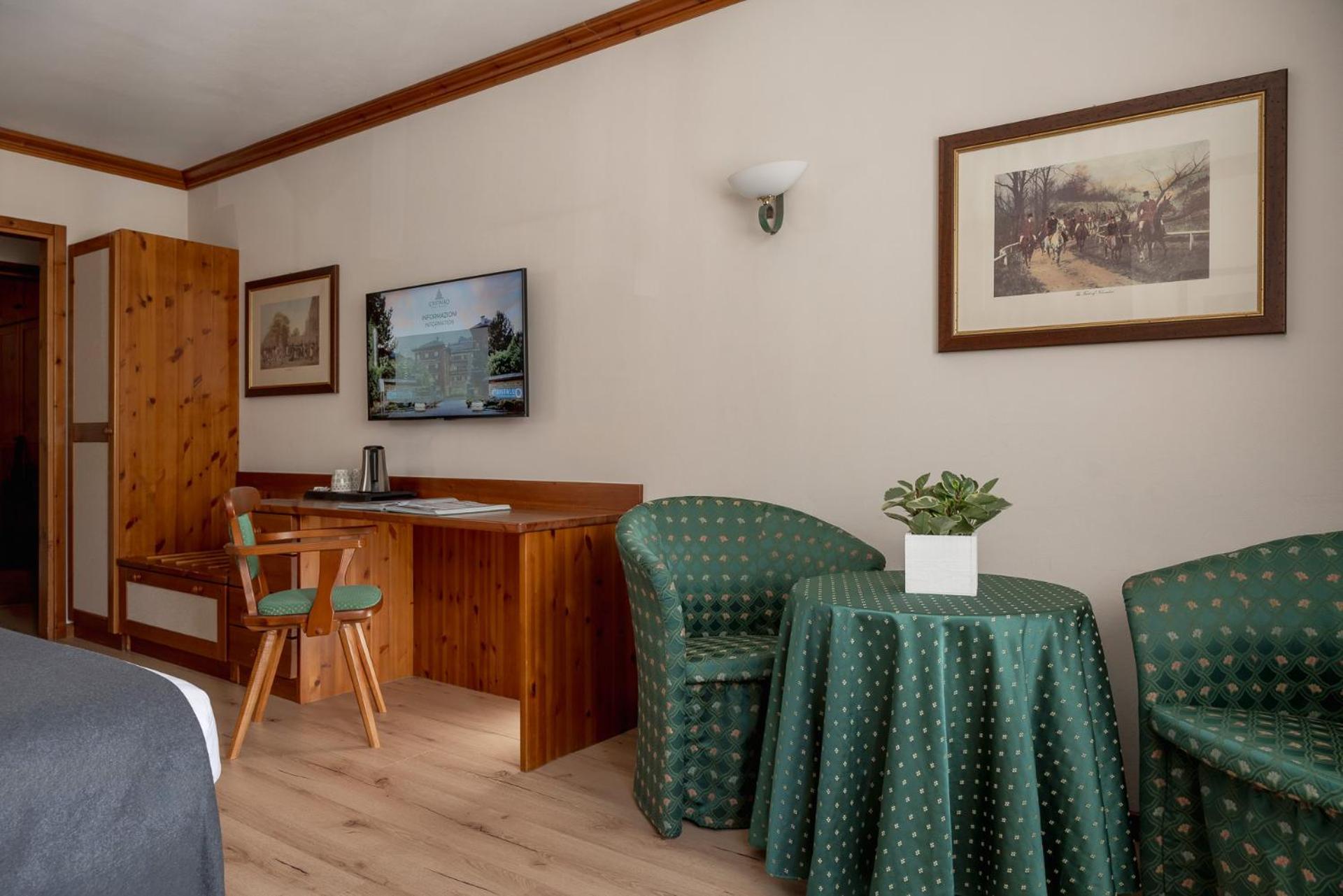Hotel Cristallo Бормио Екстериор снимка